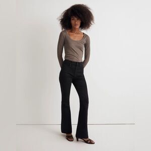 Madewell Women's Skinny Flare Jeans in Black Frost Wash  |   Size:  31